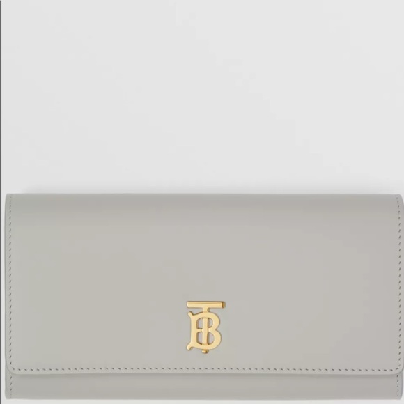 Brand new leather Burberry Wallet - Picture 2 of 2